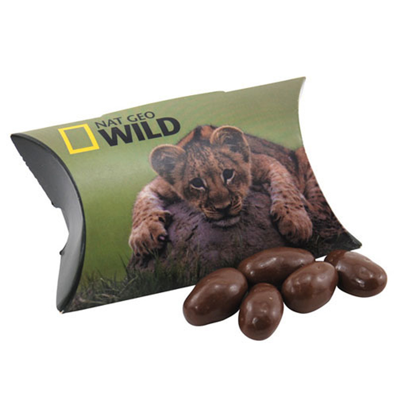 Pillow Box with Choc-Almonds