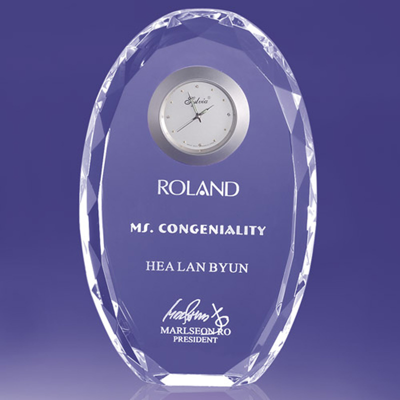 Niles Faceted Edged Oval Award With Clock