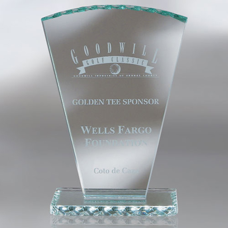 Roseto Pearl Edged Fan Award